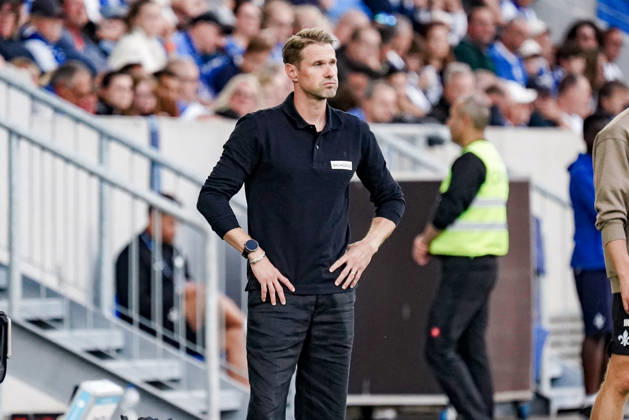 German Soccer Season 2026–2027, 2. Bundesliga, Matchday 5, SV Darmstadt 98 vs. Arminia Bielefeld, Merck Stadium at Böllenfalltor, Darmstadt, Oliver Kirch (Coach), Arminia Bielefeld, facial expressions, emotions, Darmstadt, Merck Stadium at Böllenfalltor, Germany Copyright: xBennetxLongx