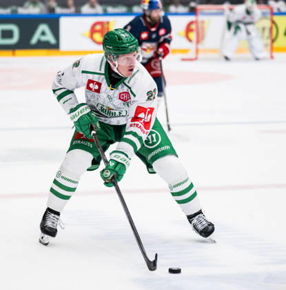 260911 Fredrik Olofsson of Rögle during the CHL game between Rögle and RB Salzburg on September 11, 2026 in Ängelholm. Photo by Niclas Jönsson, BILDBYRAN COP 273 NO0441. ice hockey, CHL Champions Hockey League, Rögle, Red Bull Salzburg, Rögle BBENG, ice hockey, CHL Champions Hockey League, Rögle, Red Bull Salzburg, Rögle BBENG  Copyright: NICLASxJÖNSSON BB260911NO078