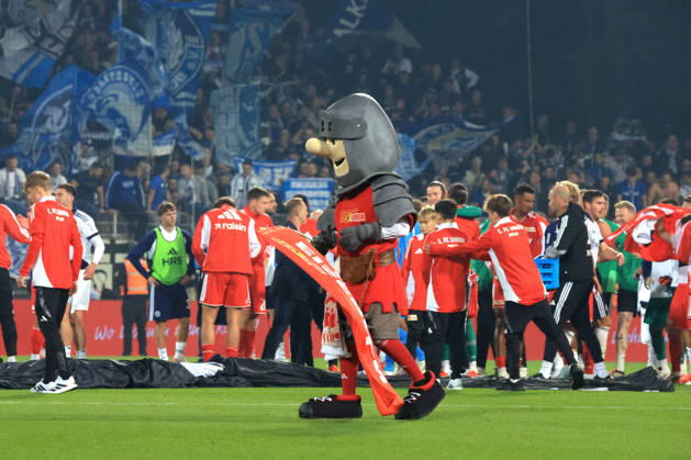 September 11, 2026, GER, Soccer, Bundesliga 1, 2026–2027, Alte Foersterei, 1. FC Union vs. Schalke 04, Matchday 3, 1. FC Union Mascots, Hammer, 1st League, DFB, DFL regulations prohibit any use of photographs as image sequences and or quasi-video. nordphoto GmbH, Engler, Berlin, Alte Foersterei Stadium, Berlin, Germany Copyright: xNordphotox xEnglerx