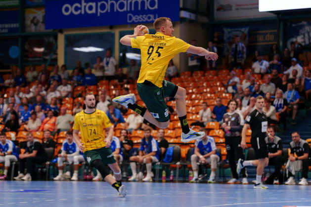 2nd Handball Bundesliga, Matchday 3: Dessau Roßlauer HV 06 vs. VfL Eintracht Hagen; Jan von Boenigk of VfL Eintracht Hagen, taking a jump shot on September 11, 2026, at the Anhalt Arena, Dessau-Roßlau, Saxony-Anhalt; Dessau-Roßlau, Anhalt Arena, Saxony-Anhalt, Germany