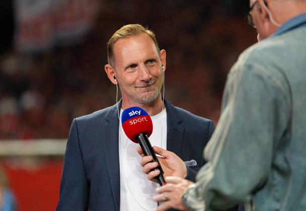 Mauro Lustrinelli, head coach of 1. FC Union Berlin, gives a pre-game interview (GER), 1. FC Union Berlin vs. FC Schalke 04, Bundesliga 1, Matchday 3, 2026–27 season, Stadion An der Alten Foersterei, Berlin, September 11, 2026 DFL regulations prohibit any use of photographs as image sequences and or quasi-video GER, 1 FC Union Berlin vs. FC Schalke 04, Bundesliga 1, Matchday 3, 2026–27 Season, September 11, 2026, Berlin Copyright: xEibner-Pressefoto ScottxColemanx EP_SCN