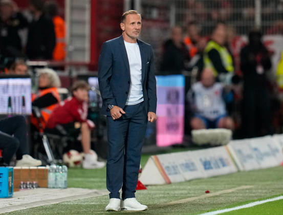 Mauro Lustrinelli, head coach of 1. FC Union Berlin, reacts to the match between 1. FC Union Berlin and FC Schalke 04, Bundesliga, Matchday 3, 2026–27 season, Stadion An der Alten Foersterei, Berlin, September 11, 2026. DFL regulations prohibit any use of photographs as image sequences and or quasi-video. GER, 1 FC Union Berlin vs. FC Schalke 04, Bundesliga 1, Matchday 3, 2026–27 season, September 11, 2026, Berlin Copyright: xEibner-Pressefoto ScottxColemanx EP_SCN