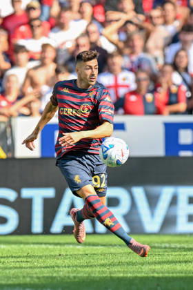 GenoaÕs Stephan El Shaarawy in action during the Serie A soccer match between Genoa and Frosinone at the Luigi Ferraris Stadium in Genoa, Italy - Saturday, September 12, 2026. - Soccer . Copyright: xTanoxPecoraro LaPressex