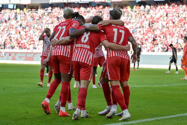 Celebration of the 5-0 goal by Maximilian Eggestein (SC Freiburg, 08) with Cyriaque Irie (SC Freiburg, 22), Lukas Kuebler (SC Freiburg, 17 GER), SC Freiburg vs. Borussia Mönchengladbach, soccer, Bundesliga, Matchday 3, 2026–2027 season, September 12, 2026 DFL DFB REGULATIONS PROHIBIT ANY USE OF PHOTOGRAPHS AS IMAGE SEQUENCES AND OR QUASI-VIDEO GER, SC Freiburg vs. Borussia Mönchengladbach, Soccer, Bundesliga, Matchday 3, 2026–2027 Season, September 12, 2026, Freiburg Copyright: xEibner-Pressefotox EP_THS