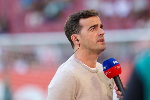 Carles Martinez of Bayer 04 Leverkusen, head coach, during a pre-game interview, GER, FC Augsburg vs. Bayer 04 Leverkusen, soccer, Bundesliga, Matchday 3, 2026–2027 season, September 12, 2026, DFL and DFB regulations prohibit any use of photographs as image sequences and or quasi-video, GER, FC Augsburg vs. Bayer 04 Leverkusen, soccer, Bundesliga, Matchday 3, 2026–2027 season, September 12, 2026, Augsburg Copyright: xEibner-Pressefoto JennixMaulx EP_JML