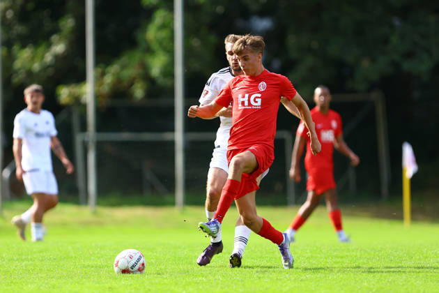 14 Nick Hoffmann Eimsbütteler TV Soccer I Men’s Team I Regionalliga Nord I 2026–2027 Season I Matchday 8 I Eimsbütteler TV vs. FC Phönix Lübeck I September 12, 2026 I Sportpark Hinschenfelde