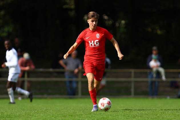 14 Nick Hoffmann Eimsbütteler TV Soccer I Men’s I Regionalliga Nord I 2026–2027 Season I Matchday 8 I Eimsbütteler TV vs. FC Phönix Lübeck I September 12, 2026 I Sportpark Hinschenfelde