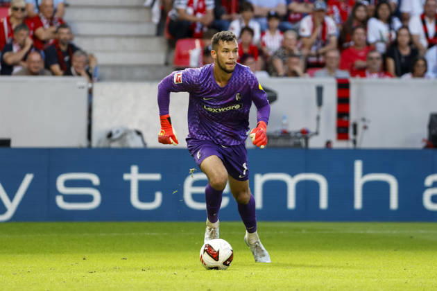 Mio Backhaus, SC Freiburg, No. 1 on the Ball, Germany, Soccer, Bundesliga 1, Matchday 3, 2026–2027, SC Freiburg vs. Borussia Mönchengladbach, September 12, 2026, Freiburg im Breisgau, Europa-Park Stadium, Germany Copyright: xGrantxHubbsx