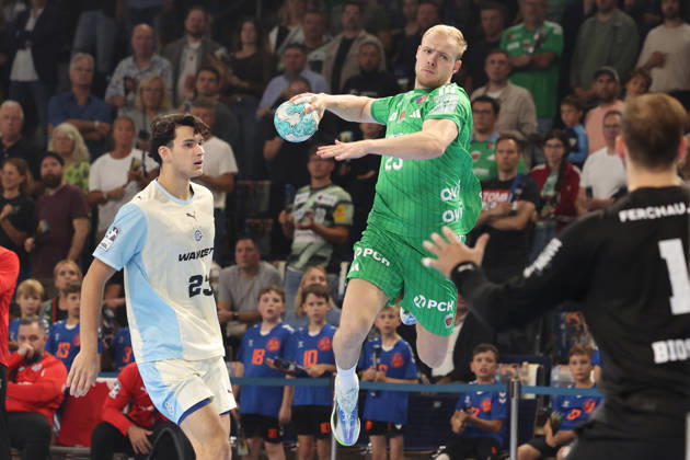 September 13, 2026, xBHAx, Handball, Opel HBL, 2026–2027 Season, 1 HBL, Füchse Berlin vs. VfL Gummersbach, Max Schmeling Hall, Matthes Langhoff, Füchse Berlin’s No. 25 on the attack, against Ignacio Biosca of VfL Gummersbach, 1 Berlin, German candidate