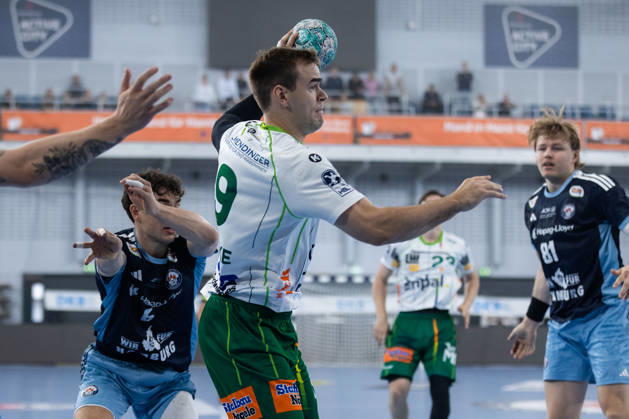 Max BENEKE of FRISCH AUF Göppingen scores a goal on September 9, action, shot on goal, GER, HC Hamburg vs. FRISCH AUF Göppingen, handball, Bundesliga, Matchday 4, 2026–2027 season, September 13, 2026, GER, HC Hamburg vs. FRISCH AUF Goeppingen, Handball, Bundesliga, Matchday 4, 2026–2027 season, September 13, 2026, Hamburg Copyright: xEibnerxPressefoto OliverxSchmidtx EP_OST