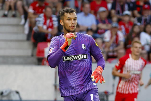 Mio Backhaus, SC Freiburg, 01, Germany, Soccer, Bundesliga 1, Matchday 3, 2026–2027, SC Freiburg vs. Borussia Mönchengladbach, September 12, 2026, Freiburg im Breisgau, Europa-Park Stadium, Germany Copyright: xGrantxHubbsx