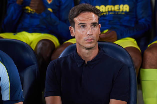 Head Coach Inigo Perez of Villarreal CF during the LaLiga EA Sports match between Villarreal CF and Real Betis Balompie at Estadio de la Cerámica on September 14, 2026, in Villarreal, Spain