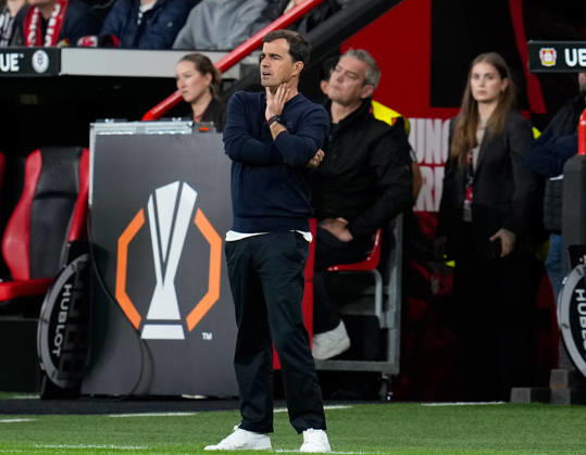 Carles Martinez, head coach of Bayer 04 Leverkusen, reacts (GER), Bayer 04 Leverkusen vs. NK Celje, UEFA Europa League, Matchday 1, 2026–27 season, BayArena, Leverkusen, September 16, 2026. DFL regulations prohibit any use of photographs as image sequences and or quasi-video. Bayer 04 Leverkusen vs. Celje, UEFA Europa League, Matchday 1, 2026–27 season, September 16, 2026, Leverkusen Copyright: xEibner-Pressefoto ScottxColemanx EP_SCN