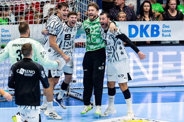 September 18, 2026, GER, Handball, Men, 2026–2027 Season, Opel 1st Division, Matchday 5, ThSV Eisenach vs. THW Kiel: Lukas Zerbe (THW Kiel), Gonzalo Perez de Vargas (THW Kiel), Domagoj Duvnjak (THW Kiel), Julian Koester (THW Kiel); 99817 Eisenach, Werner Assmann Hall, Am Sportpark, Thuringia, Germany
