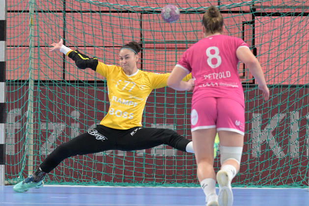 Sara Suba, TusSies Metzingen, No. 77 in goal; TusSies Metzingen vs. Thueringer HC, Handball, Alsco HBF, Matchday 4, 2026–2027 Season, September 19, 2026: TusSies Metzingen vs. Thueringer HC, Handball, Alsco HBF, Matchday 4, 2026–2027 Season, September 19, 2026, Tübingen Copyright: xEibner-Pressefotox EP_TBR