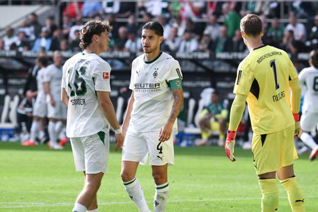 Philipp Sander, Borussia Mönchengladbach; Kevin Diks, Borussia Mönchengladbach; goalkeeper Moritz Nicolas, Borussia Mönchengladbach; from left, September 19, 2026; soccer, Bundesliga 1, 2026–2027 season; Matchday 4, Borussia Mönchengladbach 1–3 FSV Mainz 05. DFL regulations prohibit any use of photographs as image sequences and or quasi-video. Mönchengladbach, Borussia Park, North Rhine-Westphalia, Germany Team2