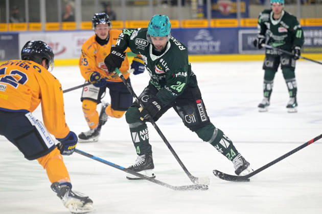 Cole Fonstad, Bietigheim Steelers, 24, on the puck: Bietigheim Steelers vs. Lausitzer Fuechse, ice hockey, DEL 2, 2026–2027 season, September 20, 2026, Bietigheim Steelers vs. Lausitzer Fuechse, Ice Hockey, DEL 2, 2026–2027 Season, September 20, 2026, Bietigheim Copyright: xEibner-Pressefotox EP_TBR