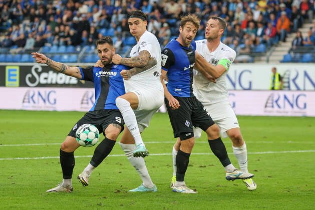 From left: Goncalo Gregorio (SV Waldhof Mannheim, 9), Antonio Tikvic (SC Preußen Münster, 4), Lukas Klünter (SV Waldhof Mannheim, 24), Torge Paetow (SC Preußen Münster, 16), penalty area action in the 3. Liga, Matchday 7, SV Waldhof Mannheim vs. SC Preußen Münster on September 20, 2026, at the Carl Benz Stadium in Mannheim, Germany, 2026; Franz Reindel, Mannheim, Carl Benz Stadium, Germany Copyright: xFranzxReindelx