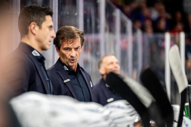Dallas Eakins, Coach, Head Coach, Adler Mannheim, Nuremberg Ice Tigers vs. Adler Mannheim, Ice Hockey, Penny DEL, Matchday 3, September 21, 2026, Nuremberg Ice Tigers vs. Adler Mannheim, Ice Hockey, Penny DEL, Matchday 3, September 21, 2026 Copyright: xEibner-Pressefoto ThomasxHahnx EP_NIT