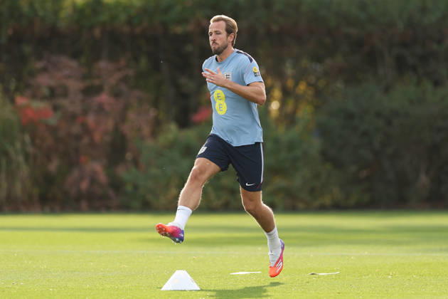 England MD-1 Training, Nations League Harry Kane of England during the England MD-1 training session ahead of the 2026 27 UEFA Nations League Group A3 match vs Spain, Tottenham Hotspur Training Ground, Enfield, England on 25 September 2026 Credit: Tiego Grenho Every Second Media Editorial use only. All images are copyright Every Second Media Limited. No images may be reproduced without prior permission. Copyright: xIMAGO EveryxSecondxMediax ESM-2188-0026 TiegoxGrenhox xEveryxSecondxMediax