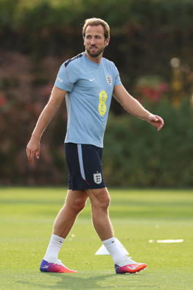 England MD-1 Training, Nations League Harry Kane of England during the England MD-1 training session ahead of the 2026 27 UEFA Nations League Group A3 match vs Spain, Tottenham Hotspur Training Ground, Enfield, England on 25 September 2026 Credit: Tiego Grenho Every Second Media Editorial use only. All images are copyright Every Second Media Limited. No images may be reproduced without prior permission. Copyright: xIMAGO EveryxSecondxMediax ESM-2188-0038 TiegoxGrenhox xEveryxSecondxMediax