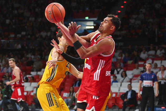Johannes THIEMANN (FCB), in action, battling Nevio BENNEFELD, Alba Berlin Basketball, BBL, 2026–2027 season, FC Bayern Munich vs. Alba Berlin on September 26, 2026, at BMW Park
