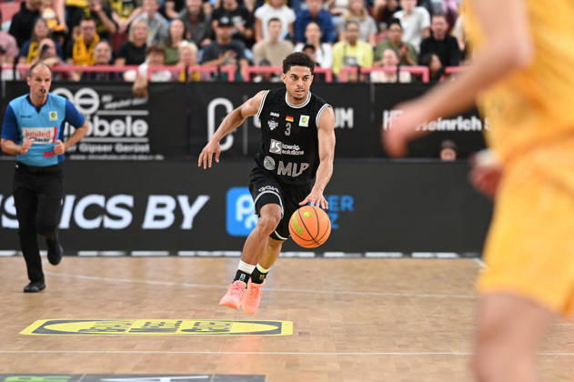 Kevin McClain, MLP Academics Heidelberg, September 3, GER, Tigers Tübingen vs. MLP Academics Heidelberg, Basketball, ProA, Matchday 1, 2026–2027 Season, September 26, 2026 GER, Tigers Tübingen vs. MLP Academics Heidelberg, Basketball, ProA, Matchday 1, 2026–2027 Season, September 26, 2026 Tigers Tübingen Copyright: xEibner-Pressefoto NicolasxWoernx EP_NWN