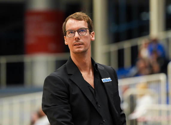 Lars Wendt, ETB Miners Essen, Head Coach (GER), ETB Miners Essen vs. HAKRO Merlins Crailsheim, Barmer 2 Basketball Bundesliga, ProA, Matchday 1, 2026–27 season, Sportpark am Hallo, Essen, September 26, 2026 ETB Miners Essen vs. HAKRO Merlins Crailsheim ProA Matchday 1 September 26, 2026 Essen Copyright: xEibner-Pressefoto ScottxColemanx EP_SCN