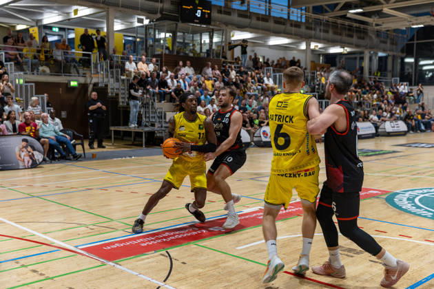 Tyrel Morgan (Kreisbau Kirchheim Knights), 11 vs. Sebastian Brach (SBB Boerde Baskets), 10 GER, Kreisbau Knights vs. SBB Baskets, Basketball, ProA, Matchday 1, 2026–2027 season, September 26, 2026 GER, Kreisbau Kirchheim Knights vs. SBB Baskets, Basketball, ProA, Matchday 1, 2026–2027 season, September 26, 2026 Kirchheim Copyright: xEibner-Pressefoto DavidexDixGiovx EP_DGI