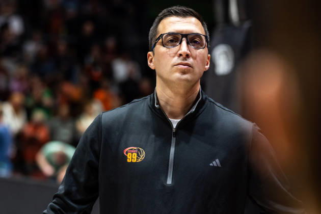September 27, 2026, GER, BBL, easyCredit Basketball Bundesliga, Chemnitz, Niners Chemnitz vs. Phoenix Hagen, Gjorgji Kochov, Assistant Coach, Niners Chemnitz, Chemnitz Messe, Chemnitz, Saxony, Germany