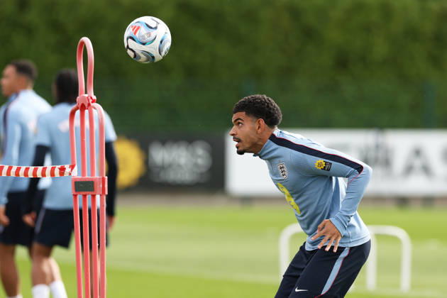 England MD-1 Training, Nations League Morgan Gibbs-White of England during the England MD-1 training session ahead of the 2026 27 UEFA Nations League Group A3 match vs Czech Republic at Tottenham Hotspur Training Ground, Enfield, England on 28 September 2026 Credit: Tiego Grenho Every Second Media Editorial use only. All images are copyright Every Second Media Limited. No images may be reproduced without prior permission. Copyright: xIMAGO EveryxSecondxMediax ESM-2191-0037 TiegoxGrenhox xEveryxSecondxMediax