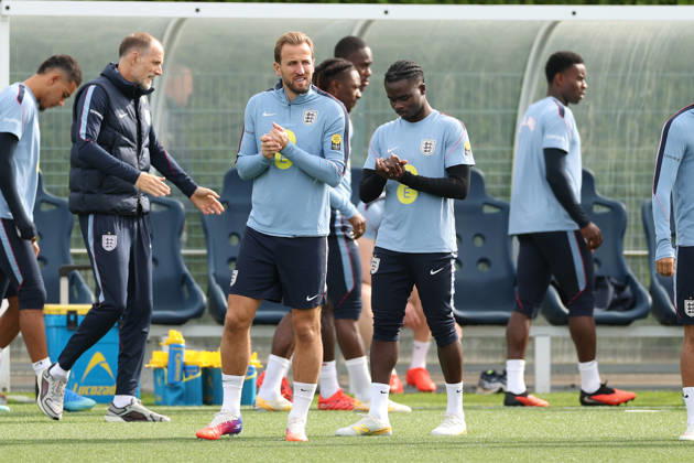 England MD-1 Training, Nations League Harry Kane and Bukayo Saka of England gesture during the England MD-1 training session ahead of the 2026 27 UEFA Nations League Group A3 match vs Czech Republic at Tottenham Hotspur Training Ground, Enfield, England on 28 September 2026 Credit: Tiego Grenho Every Second Media Editorial use only. All images are copyright Every Second Media Limited. No images may be reproduced without prior permission. Copyright: xIMAGO EveryxSecondxMediax ESM-2191-0044 TiegoxGrenhox xEveryxSecondxMediax