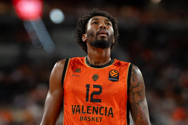 EuroLeague Round 2 match between Valencia Basket and of Kosner Baskonia Vitoria Gasteiz Armoni Brooks of Valencia Basket seen in action during the EuroLeague Round 2 match between Valencia Basket and of Kosner Baskonia Vitoria Gasteiz at Roig Arena , (Valencia ) on September 29, 2025. Copyright: xVicentexVidalxFernandezx