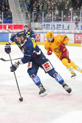 October 1, 2026, Quinto, Gottardo Arena, NL HC Ambrì Piotta vs. SCL Tigers 86 Rocco Pezzullo Ambri in action at the Gottardo Arena in Quinto, Ticino, Switzerland Copyright: xJustPictures.ch JarixPestelaccix jp-en-JaPe-JP6_JAr_NL_HCAP_SCL_01Ott2026_000027