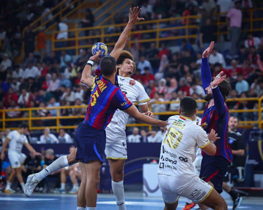 Barcelona v Veszprem - Final IHF Men Handball Club World Championship, WM, Weltmeisterschaft 2026 Ali Zein 90 during the final match between Barcelona vs Veszprem in the IHF Men s Handball Club World Championship - Egypt 2026 at New Administrative Capital Hall Cairo Cairo Egypt Copyright: xMohamedxTageldinx