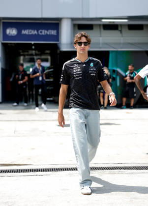 F1 - BAHRAIN GRAND PRIX IN MALAYSIA 2026 RUSSELL George (gbr), Mercedes AMG F1 Team W17, portrait during the 2026 Formula 1 Bahrain Grand Prix in Malaysia, 16th round of the 2026 Formula One World Championship, WM, Weltmeisterschaft from October 2 to 4, 2026 on the Sepang International Circuit, in Sepang, Malaysia - SepangMalaysia Copyright: xDPPIx