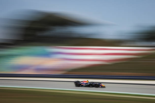F1 - BAHRAIN GRAND PRIX IN MALAYSIA 2026 03 VERSTAPPEN Max (nld), Red Bull Racing Ford RB22, action during the 2026 Formula 1 Bahrain Grand Prix in Malaysia, 16th round of the 2026 Formula One World Championship, WM, Weltmeisterschaft from October 2 to 4, 2026 on the Sepang International Circuit, in Sepang, Malaysia - SepangMalaysia Copyright: xEricxAlonsox