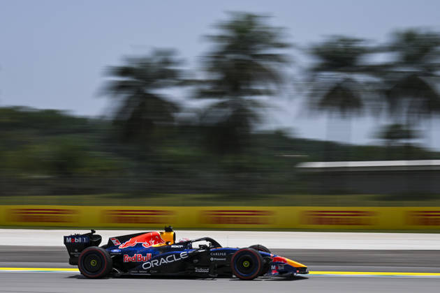 F1 - BAHRAIN GRAND PRIX IN MALAYSIA 2026 03 VERSTAPPEN Max (nld), Red Bull Racing Ford RB22, action during the 2026 Formula 1 Bahrain Grand Prix in Malaysia, 16th round of the 2026 Formula One World Championship, WM, Weltmeisterschaft from October 2 to 4, 2026 on the Sepang International Circuit, in Sepang, Malaysia - SepangMalaysia Copyright: xALBERTOxVIMERCATIx