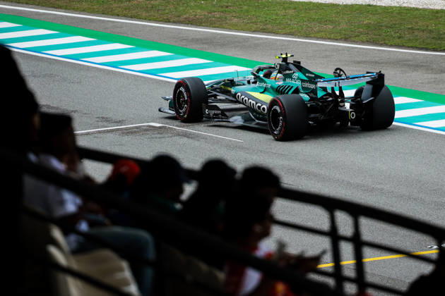 F1 - BAHRAIN GRAND PRIX IN MALAYSIA 2026 14 ALONSO Fernando (spa), Aston Martin F1 Team AMR26, action during the 2026 Formula 1 Bahrain Grand Prix in Malaysia, 16th round of the 2026 Formula One World Championship, WM, Weltmeisterschaft from October 2 to 4, 2026 on the Sepang International Circuit, in Sepang, Malaysia - SepangMalaysia Copyright: xEricxAlonsox
