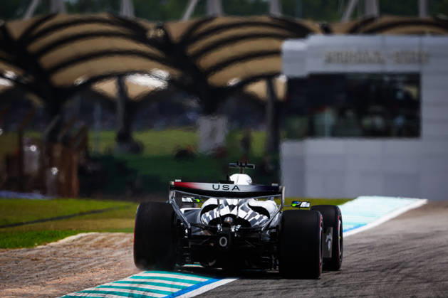 F1 - BAHRAIN GRAND PRIX IN MALAYSIA 2026 11 PEREZ Sergio (mex), Cadillac F1 Team MAC-26, action during the 2026 Formula 1 Bahrain Grand Prix in Malaysia, 16th round of the 2026 Formula One World Championship, WM, Weltmeisterschaft from October 2 to 4, 2026 on the Sepang International Circuit, in Sepang, Malaysia - SepangMalaysia Copyright: xANTONINxVINCENTx