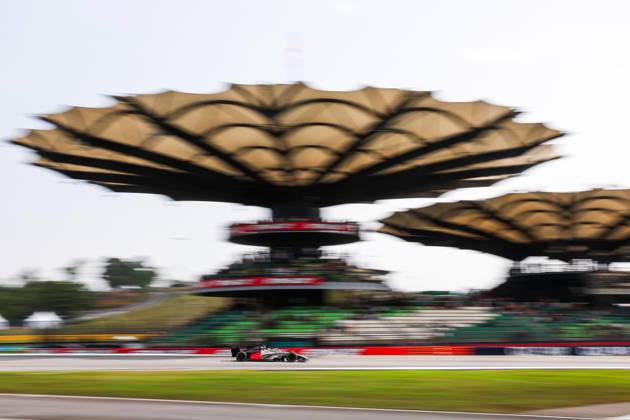 F1 - BAHRAIN GRAND PRIX IN MALAYSIA 2026 05 BORTOLETO Gabriel (bra), Audi F1 Team R26, action during the 2026 Formula 1 Bahrain Grand Prix in Malaysia, 16th round of the 2026 Formula One World Championship, WM, Weltmeisterschaft from October 2 to 4, 2026 on the Sepang International Circuit, in Sepang, Malaysia - SepangMalaysia Copyright: xANTONINxVINCENTx