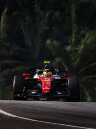 F1 - BAHRAIN GRAND PRIX IN MALAYSIA 2026 44 HAMILTON Lewis (gbr), Scuderia Ferrari SF-26, action during the 2026 Formula 1 Bahrain Grand Prix in Malaysia, 16th round of the 2026 Formula One World Championship, WM, Weltmeisterschaft from October 2 to 4, 2026 on the Sepang International Circuit, in Sepang, Malaysia - SepangMalaysia Copyright: xANTONINxVINCENTx