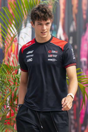 FORMULA 1 BAHRAIN GRAND PRIX IN MALAYSIA 2026 Oliver Bearman (GBR) 87 Haas F1 Team arriving for practice during the Formula 1 Gulf Air Bahrain Grand Prix in Malaysia 2026, Round 16 of the 2026 Formula 1 World Championship, WM, Weltmeisterschaft from 2nd - 4th October 2026 at Sepang International Circuit, Sepang, Malaysia. Credit: Robbie Hoad Every Second Media Editorial use only. All images are copyright Every Second Media Limited. No images may be reproduced without prior permission. Copyright: xIMAGO EveryxSecondxMediax ESM-2195-0212 RobbiexHoadx xEveryxSecondxMediax