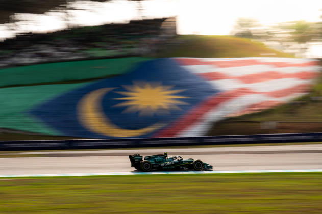 F1 - BAHRAIN GRAND PRIX IN MALAYSIA 2026 14 ALONSO Fernando (spa), Aston Martin F1 Team AMR26, action during the 2026 Formula 1 Bahrain Grand Prix in Malaysia, 16th round of the 2026 Formula One World Championship, WM, Weltmeisterschaft from October 2 to 4, 2026 on the Sepang International Circuit, in Sepang, Malaysia - SepangMalaysia Copyright: xALBERTOxVIMERCATIx