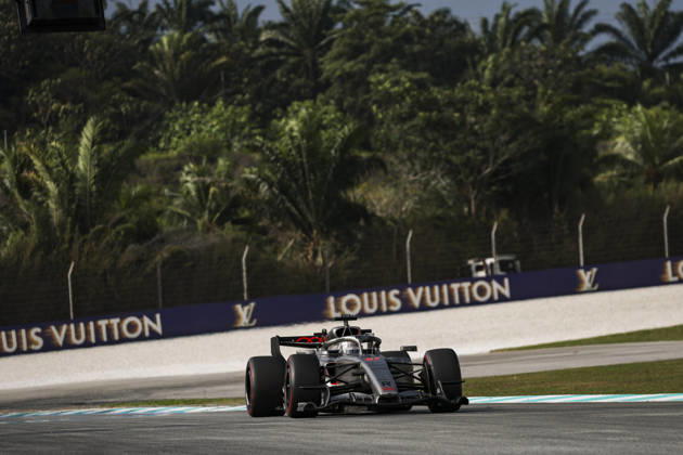 F1 - BAHRAIN GRAND PRIX IN MALAYSIA 2026 27 HULKENBERG Nico (ger), Audi F1 Team , action during the 2026 Formula 1 Bahrain Grand Prix in Malaysia, 16th round of the 2026 Formula One World Championship, WM, Weltmeisterschaft from October 2 to 4, 2026 on the Sepang International Circuit, in Sepang, Malaysia - SepangMalaysia Copyright: xXavixBonillax
