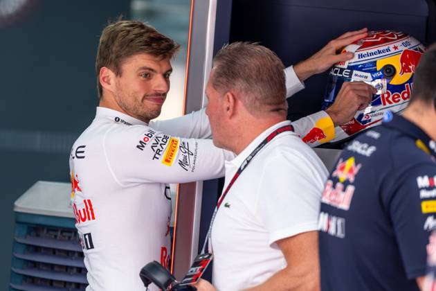 October 2, 2026, Kuala Lumpur, Malaysia: Max Verstappen (NLD) (Oracle Red Bull Racing) in the garage before free practice 2 of the Formula 1 Bahrain Grand Prix In Malaysia 2026 at the Sepang International Circuit. Kuala Lumpur Malaysia - ZUMAs197 20261002_aaa_s197_136 Copyright: xLucaxMartinix