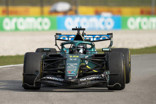 FORMULA 1 BAHRAIN GRAND PRIX IN MALAYSIA 2026 Lance Stroll (CAN) 18 Aston Martin in practice during the Formula 1 Gulf Air Bahrain Grand Prix in Malaysia 2026, Round 16 of the 2026 Formula 1 World Championship, WM, Weltmeisterschaft from 2nd - 4th October 2026 at Sepang International Circuit, Sepang, Malaysia. Credit: Robbie Hoad Every Second Media Editorial use only. All images are copyright Every Second Media Limited. No images may be reproduced without prior permission. Copyright: xIMAGO EveryxSecondxMediax ESM-2195-0275 RobbiexHoadx xEveryxSecondxMediax
