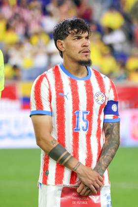 Colombia and Paraguay friendly match during the FIFA international break in the USA Harrison, USA, October 2, 2026 - Colombia-Paraguay - Gustavo Gomez of Paraguay during a match between Colombia and Paraguay in an International Friendly, Länderspiel, Nationalmannschaft at the Sports Illustrated Stadium in Harrison, New Jersey, USA, on Friday, October 2. harrison NJ united states Copyright: xWILLIAMxVOLCOVx
