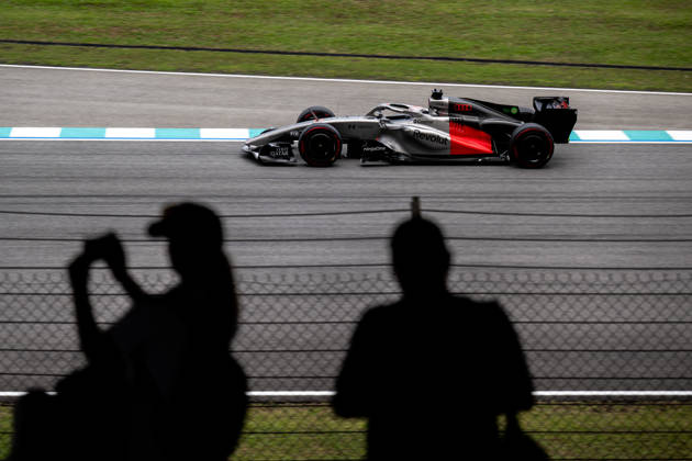 F1 - BAHRAIN GRAND PRIX IN MALAYSIA 2026 27 HULKENBERG Nico (ger), Audi F1 Team , action during the 2026 Formula 1 Bahrain Grand Prix in Malaysia, 16th round of the 2026 Formula One World Championship, WM, Weltmeisterschaft from October 2 to 4, 2026 on the Sepang International Circuit, in Sepang, Malaysia - SepangMalaysia Copyright: xALBERTOxVIMERCATIx