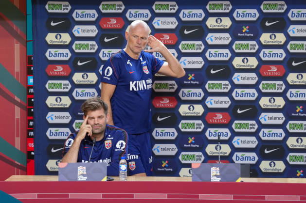 Soccer, Nations League: Portugal vs. Norway, Nations League Porto, Portugal 20261003 National team coach Stale Solbakken during a press conference ahead of training at Estadio do Dragão on the day of the match against Portugal. Photo: Lise Aserud, NTB, Porto, Portugal. EDITORIAL USE ONLY. RESTRICTED USE FOR BETTING COMPANIES. Copyright: xLisexAserudxx xNTBx